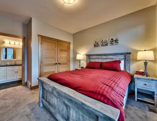 Lookout Lodge - 3 Bdrm HT - Sun Peaks