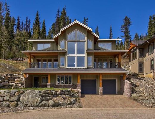 Peaks Retreat - 4 Bdrm HT - Sun Peaks