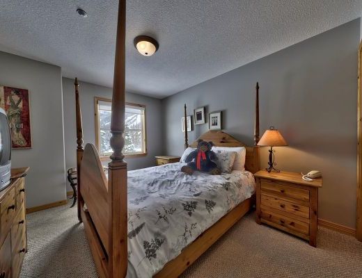 Crystal Forest #40 - 3 Bdrm HT - Sun Peaks