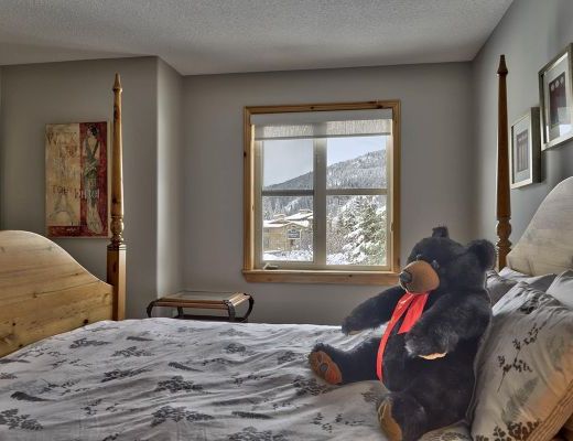 Crystal Forest #40 - 3 Bdrm HT - Sun Peaks