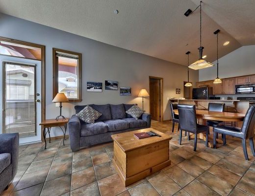 Crystal Forest #72 - 2 Bdrm HT - Sun Peaks