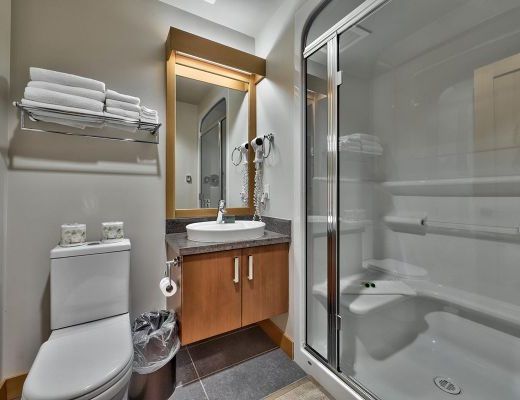 Kookaburra Lodge #202 - 1 Bdrm - Sun Peaks