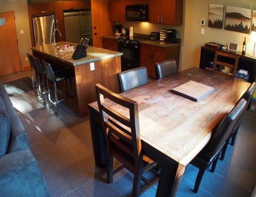 Kookaburra Lodge #205 - 2 Bdrm HT - Sun Peaks