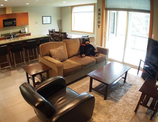 Kookaburra Lodge #304 - 2 Bdrm HT - Sun Peaks