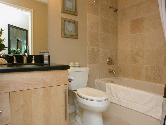 Sunset Waterfront Resort - #1007 - 2 Bdrm + Den - Kelowna