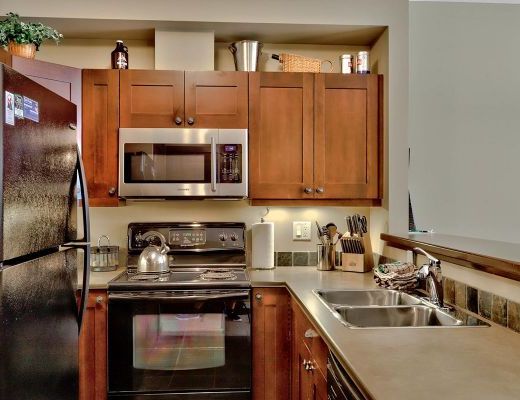 Stone's Throw #20 - 2 Bdrm HT - Sun Peaks