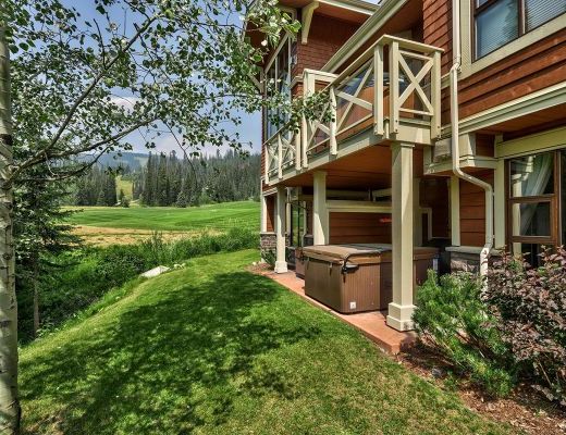 Stone's Throw #20 - 2 Bdrm HT - Sun Peaks