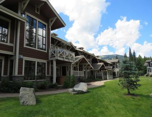 Stone's Throw #21 - 2 Bdrm HT - Sun Peaks