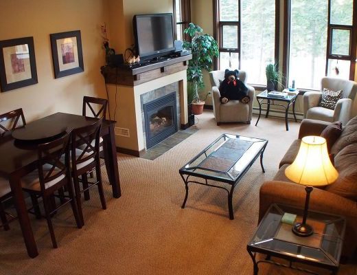 Stone's Throw #50 - 2 Bdrm HT - Sun Peaks