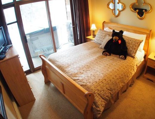 Stone's Throw #50 - 2 Bdrm HT - Sun Peaks