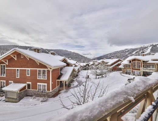 Stone's Throw #56 - 2 Bdrm + Loft HT - Sun Peaks