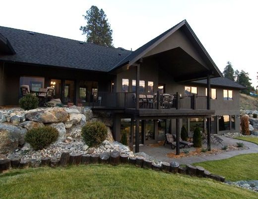 Elegant Lakeview Residence - 4 Bdrm - Oyama