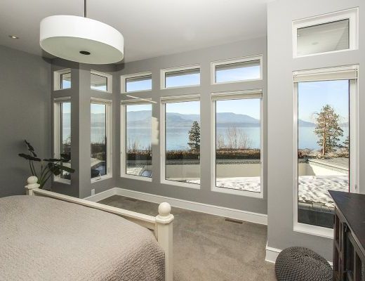 Luxury Look Out - 4 Bdrm Lakeview w/ Pool - Kelowna