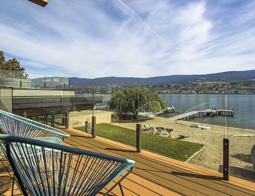 Contemporary Paradise - 4 Bdrm HT + Carriage House - Summerland