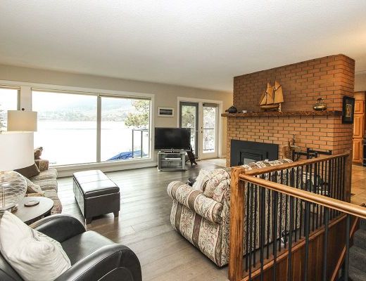 Kalamalka Beach House - 4 Bdrm - Vernon