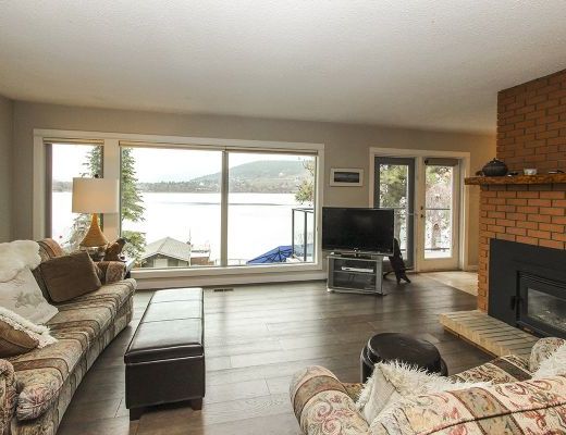 Kalamalka Beach House - 4 Bdrm - Vernon