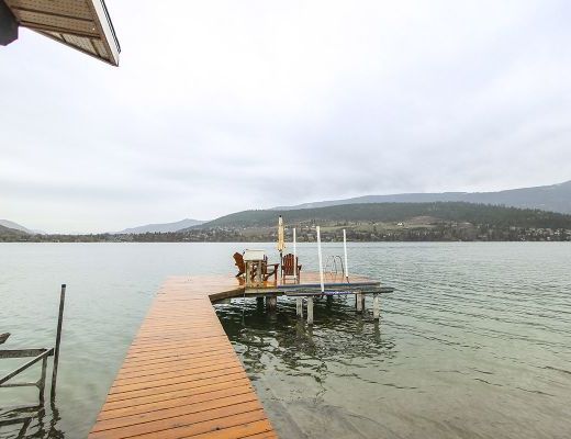 Kalamalka Beach House - 4 Bdrm - Vernon