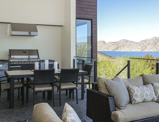 Okanagan Lakeview Retreat - 4 Bdrm w/ Pool HT - Summerland