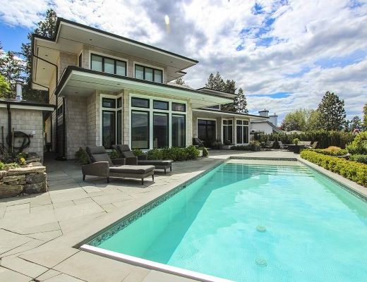 Luxury Look Out - 4 Bdrm Lakeview w/ Pool - Kelowna