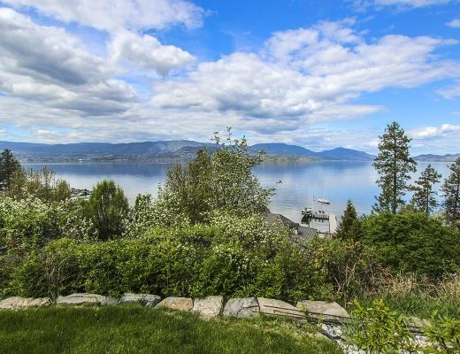 Luxury Look Out - 4 Bdrm Lakeview w/ Pool - Kelowna