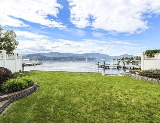 Okanagan Summer Home - 4 Bdrm w/Boat Lift - Kelowna 