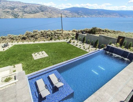 Okanagan Lakeview Retreat - 4 Bdrm w/ Pool HT - Summerland