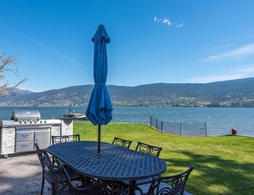 Summerland Family Retreat - 4 Bdrm - Summerland