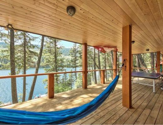 Heffley Lake Cottage II - 4 Bdrm - Heffley Lake