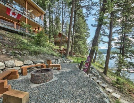 Heffley Lake Cottage II - 4 Bdrm - Heffley Lake