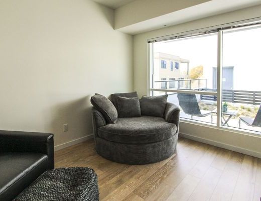 Sopa Square Townhouse #312 - 2 Bdrm HT - Kelowna 