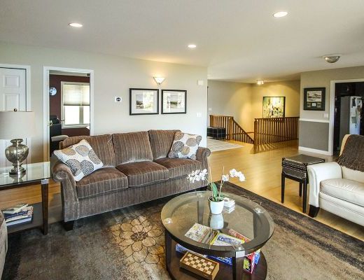 Lakeside Retreat - 5 Bdrm - West Kelowna (CVH)