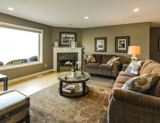 Lakeside Retreat - 5 Bdrm - West Kelowna (CVH)