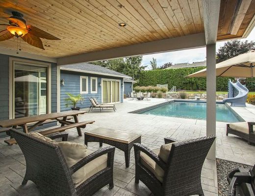 Family Oasis - 4 Bdrm w/ Pool HT - Kelowna