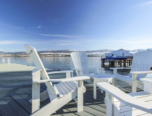 The Beach House - 5 Bdrm HT plus Boat Lift - Kelowna (CVH)