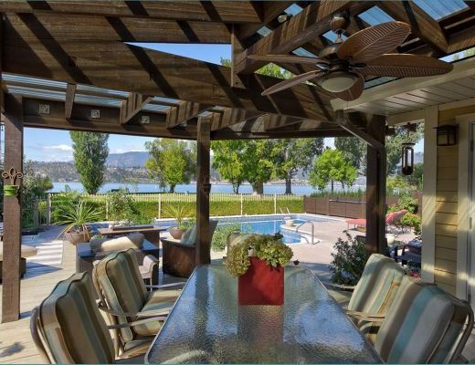 Slice of Heaven - 4 Bdrm w/Pool with Hot Tub - Kelowna