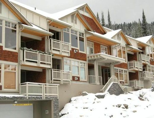 Settlers Crossing #11 - 2 Bdrm HT - Sun Peaks