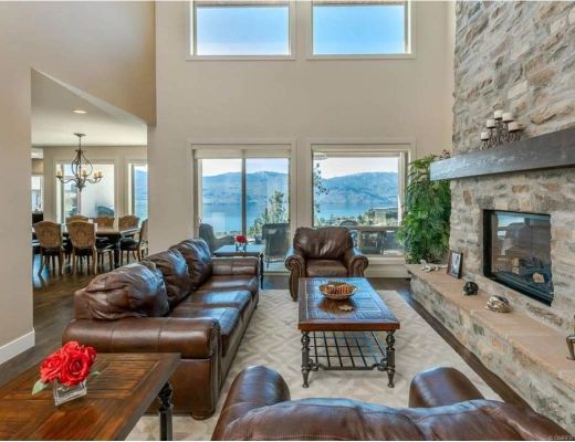 Wine Country Estate - 4 Bdrm HT w/ Pool - West Kelowna