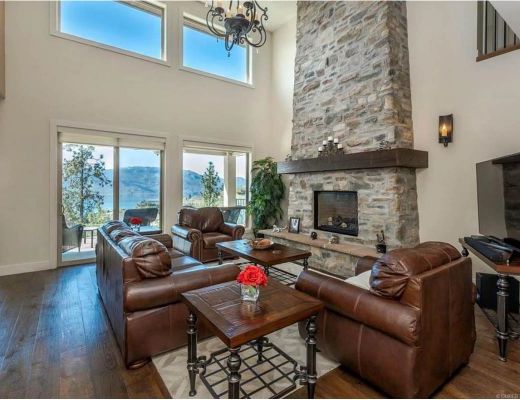 Wine Country Estate - 4 Bdrm HT w/ Pool - West Kelowna