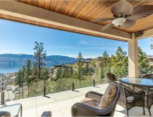 Wine Country Estate - 4 Bdrm HT w/ Pool - West Kelowna