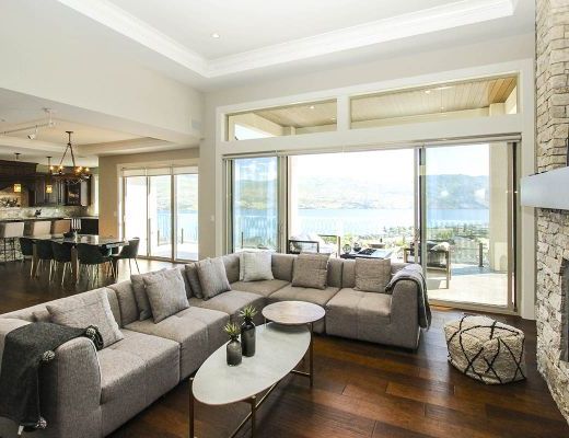 Vista Kelowna - 5 Bdrm HT w/Pool - West Kelowna (CVH)