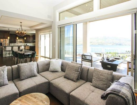 Vista Kelowna - 5 Bdrm HT w/Pool - West Kelowna (CVH)