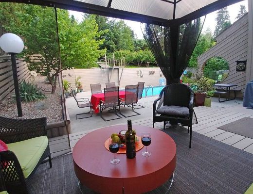 West Coast Oasis - 5 Bdrm w/ Pool - Kelowna