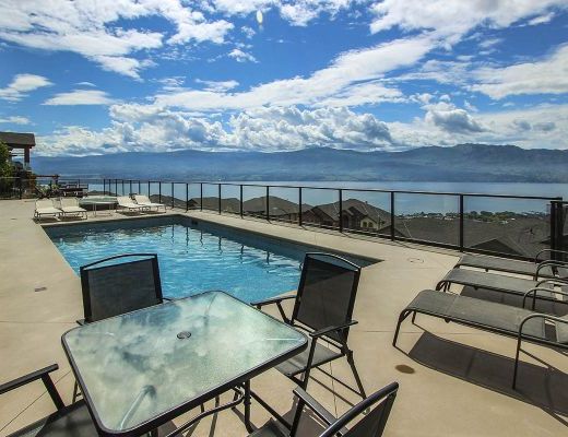 Vista Kelowna - 5 Bdrm HT w/Pool - West Kelowna (CVH)