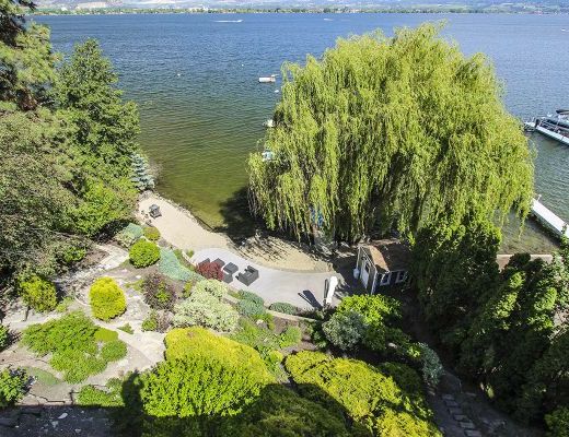 Lakeside Retreat - 5 Bdrm - West Kelowna (CVH)