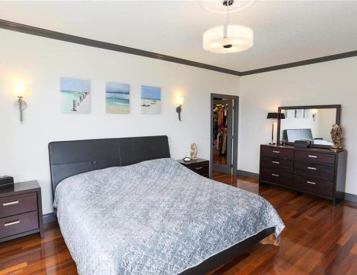 Diamond View - 5 Bdrm w/Heated Pool HT - Kelowna