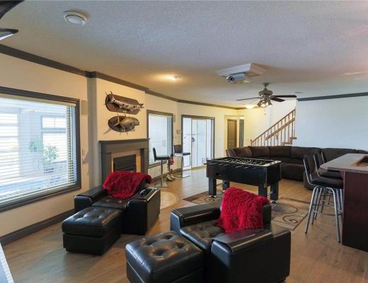 Diamond View - 5 Bdrm w/Heated Pool HT - Kelowna