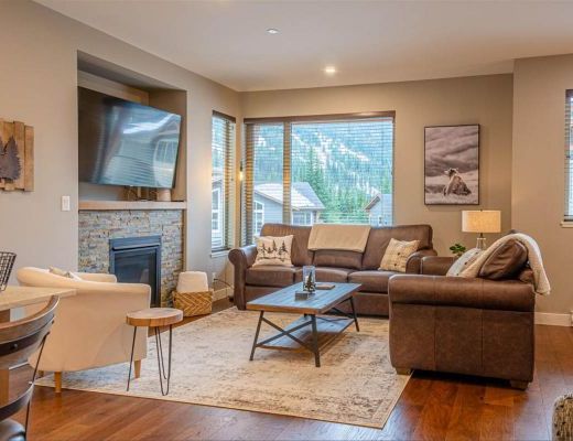 Echo Landing #42 - 3 Bdrm - Sun Peaks