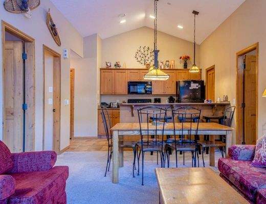 Crystal Forest #54 - 2 Bdrm HT - Sun Peaks