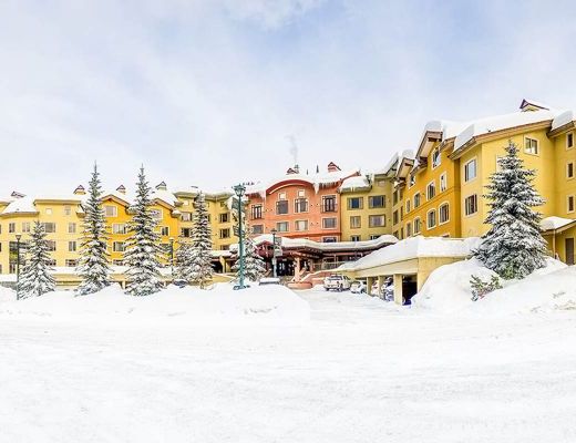 Nancy Greene's Cahilty Lodge - 3 Bdrm - Sun Peaks