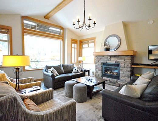 Fairways Drive White Pines - 4 Bdrm HT - Sun Peaks (TM 15)